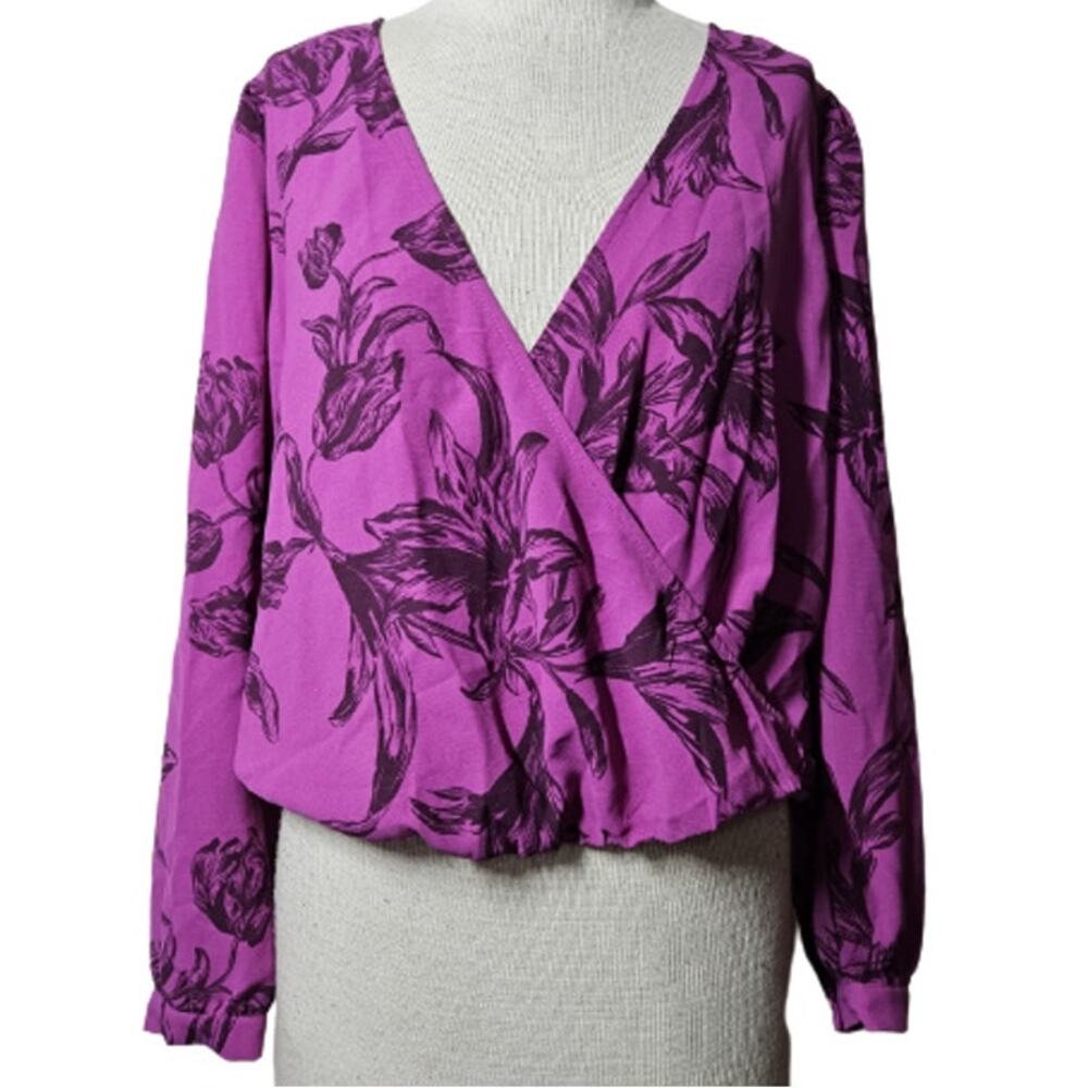 Purple Floral Long Sleeve V Neck Blouse Size Small New with Tags